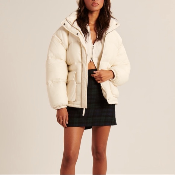 NWT A&F Off-white Utility Puffer - Picture 3 of 7